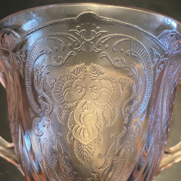 Vintage Pink Glass - Picture 4 of 6